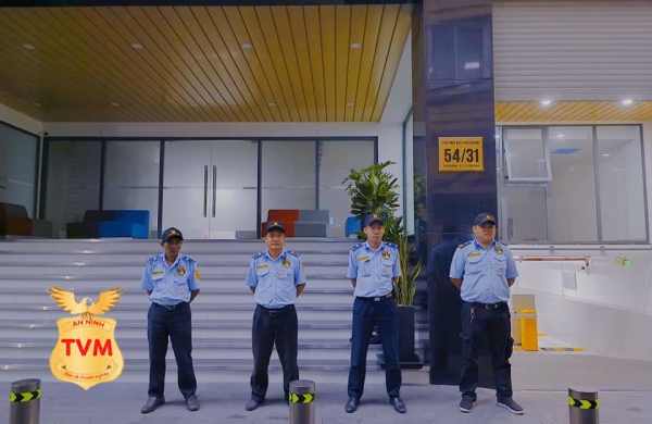 BẢO VỆ TÒA NHÀ HẠNG A
